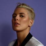 Слушать альбом - Betty (2019)