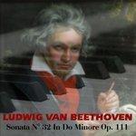 Слушать альбом - Sonata n.32 in Do minore op. 111 (2018)