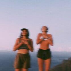 Слушать альбом - Take me to where your heart is