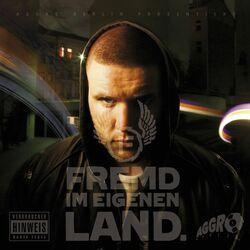 Слушать альбом - Fremd im eigenen Land (Premium Version)
