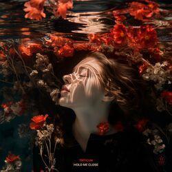 Слушать альбом - Hold Me Close