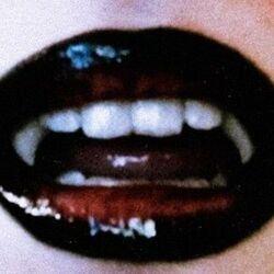 Слушать альбом - Вампир