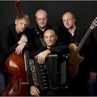 Los Cuatro De La Sala