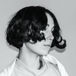 Kelly Lee Owens