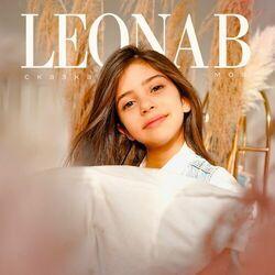 Leona B