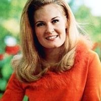 Lynn Anderson