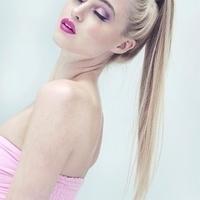 Mercedes Lambre