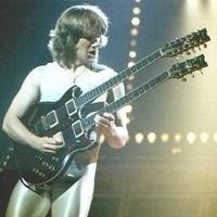 Rik Emmett