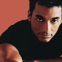 Jon Secada